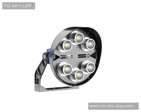 室内足球场灯光设计与照明效果提升运动体验的探讨与实践 室内足球场灯光设计与照明效果提升运动体验的探讨与实践